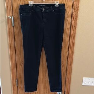 Maurices Dark Blue Skinny Jeans in Size XL